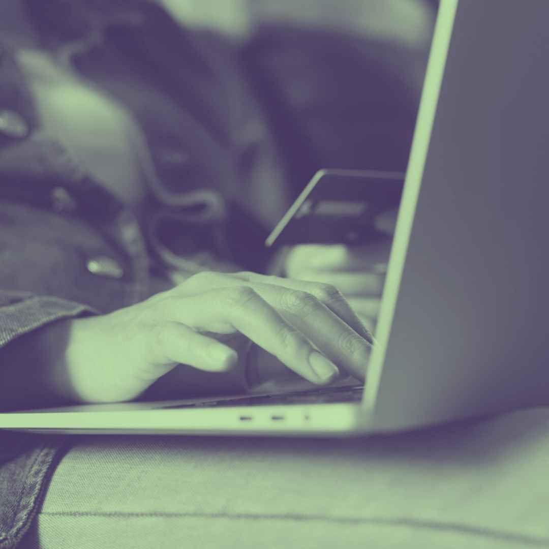 Don't just translate; localize! Essential for global e-commerce success: revenue, conversions, brand trust.